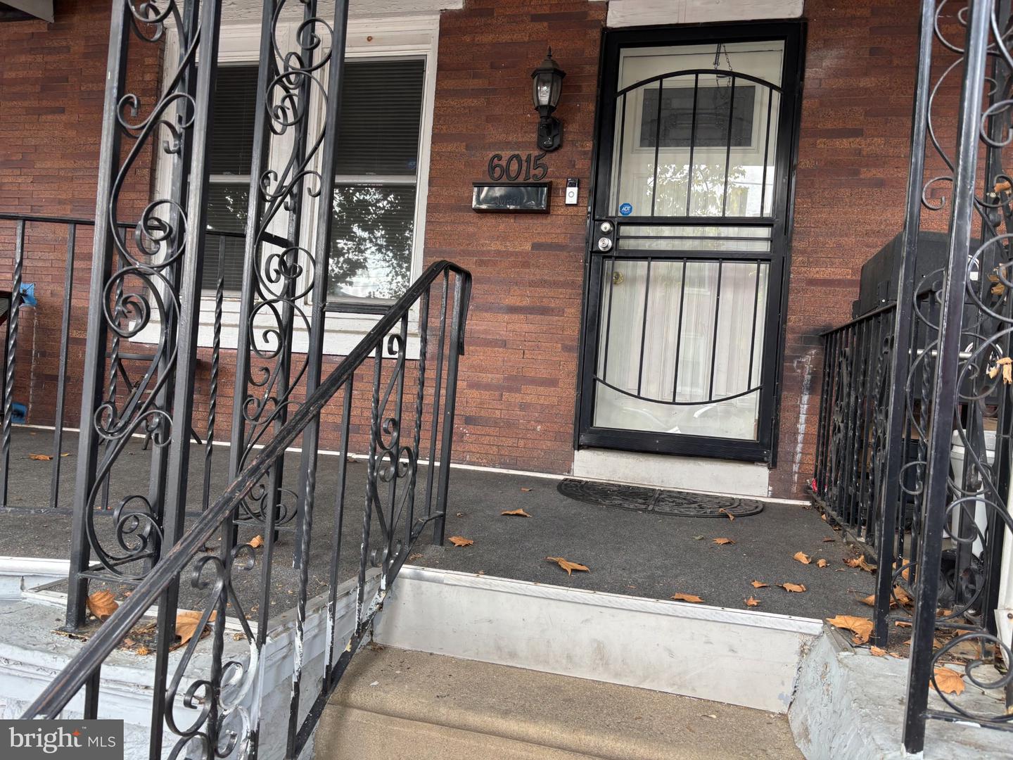 6015 Race St Property Photo 2