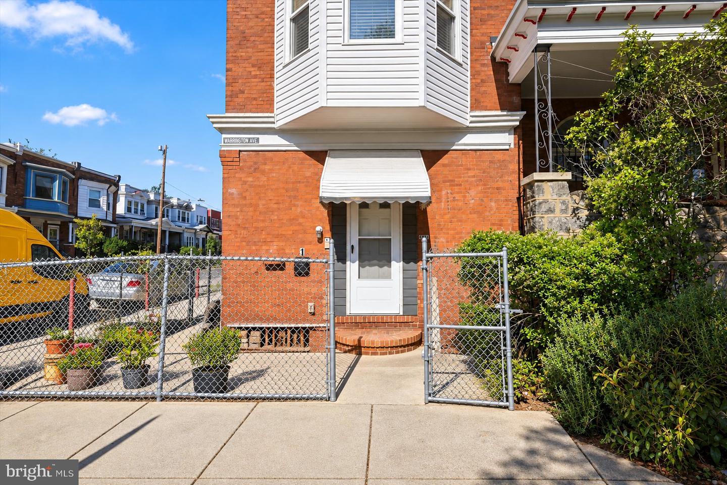 4931 Warrington Ave Property Photo 2