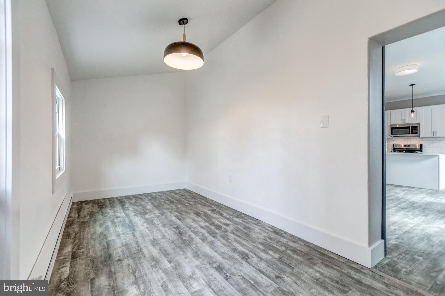 2434 E Dauphin St #1r Property Photo 10