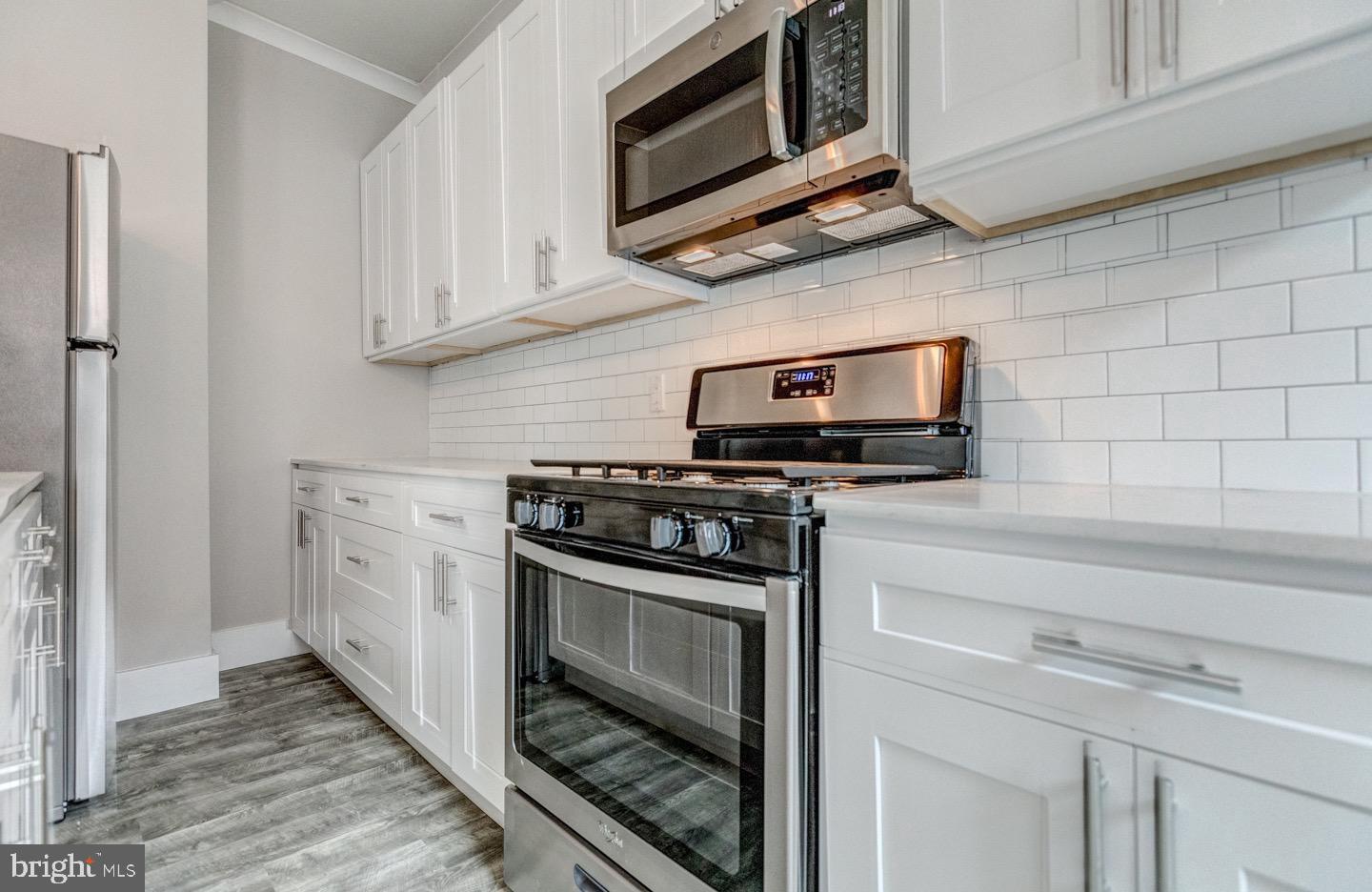 2434 E Dauphin St #1r Property Photo 11