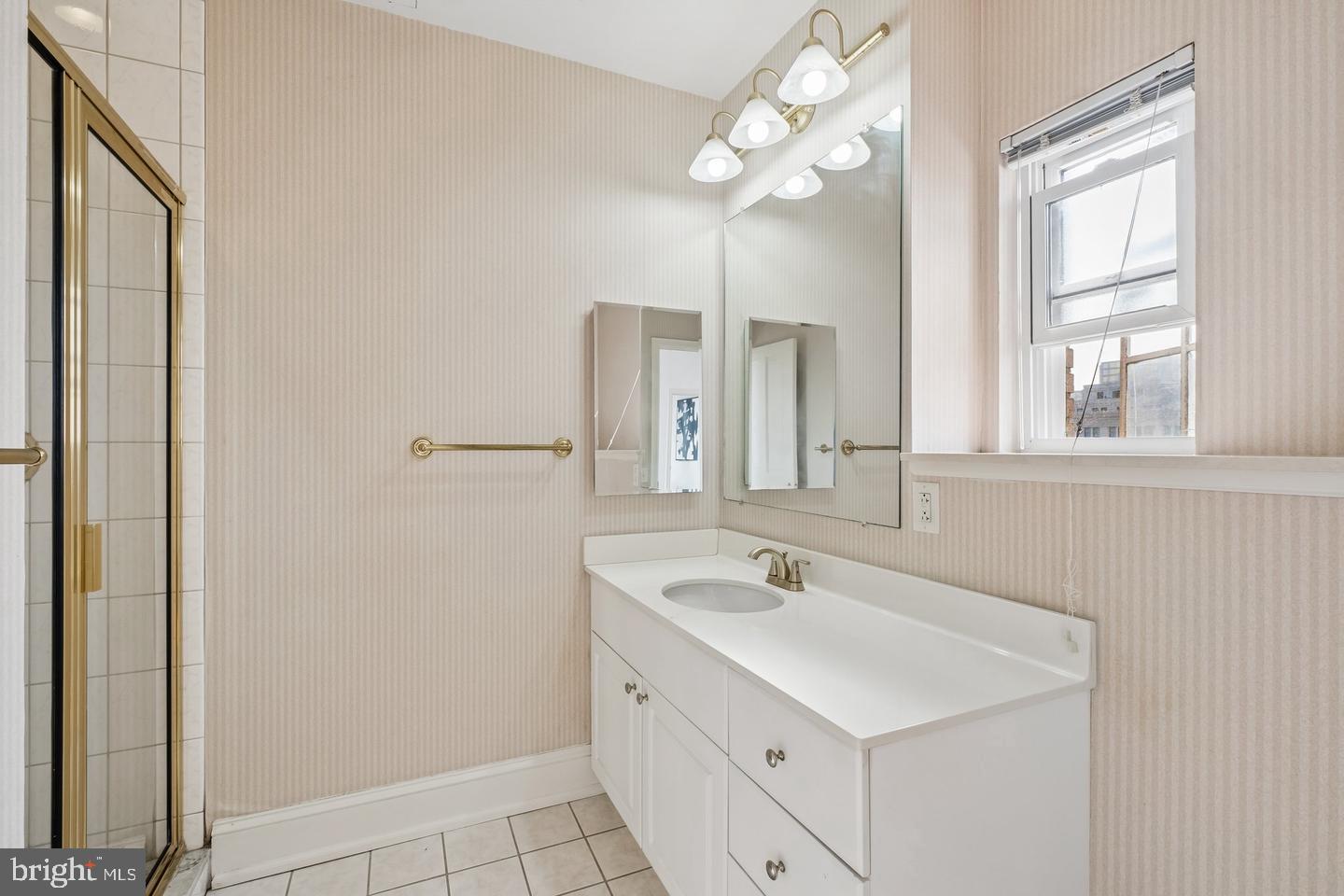 1512-14 Spruce St #ph-2404 Property Photo 14