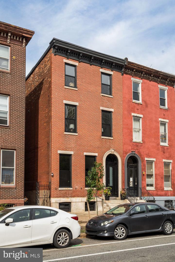 2111 Spring Garden St Property Photo 8