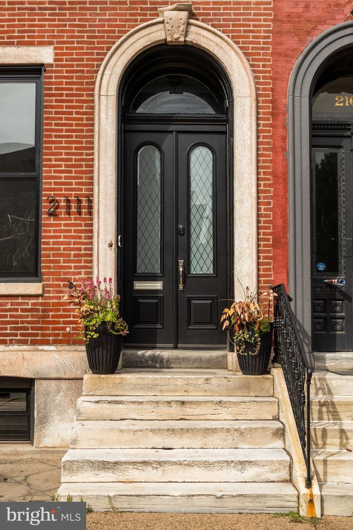 2111 Spring Garden St Property Photo 12