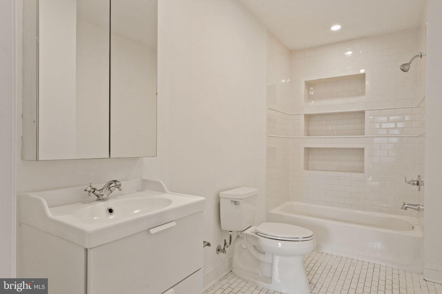 2111 Spring Garden St Property Photo 97