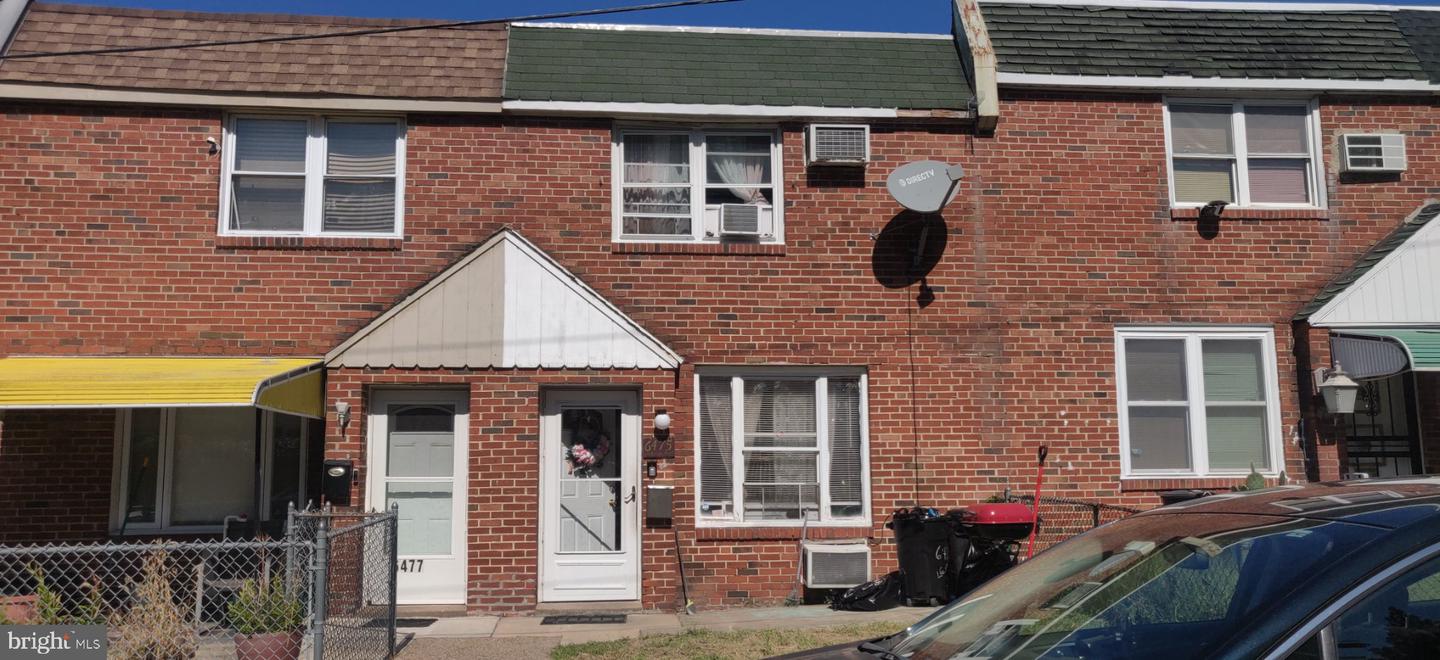 6475 Lensen St Property Photo 10