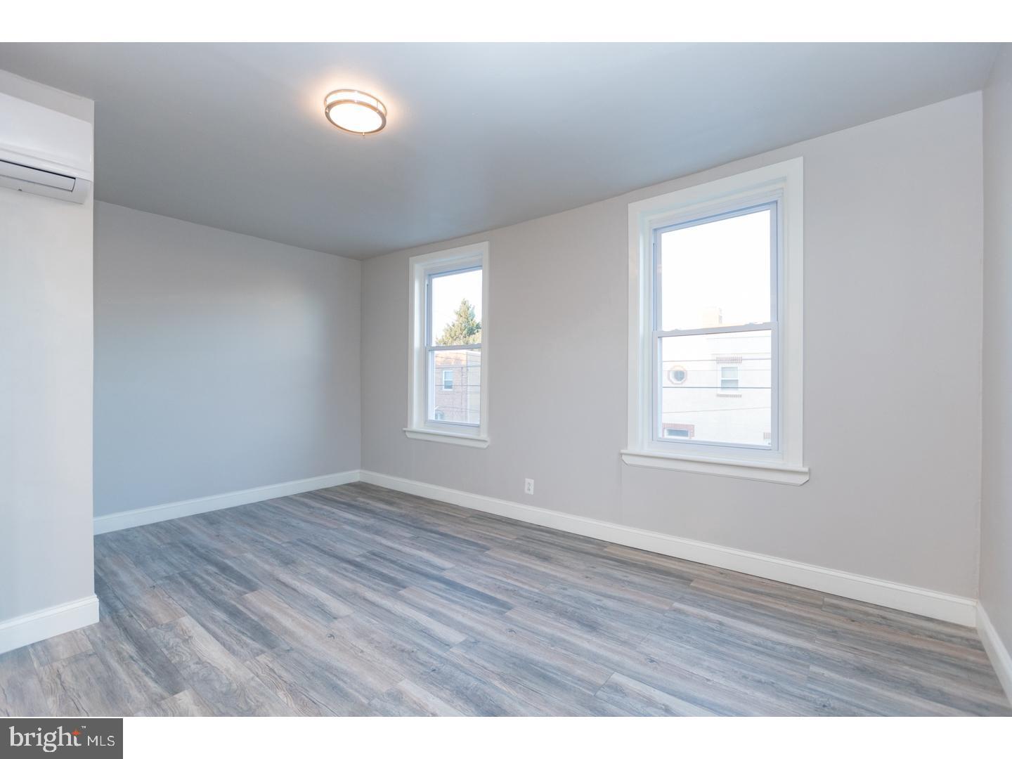 2434 E Dauphin St #2f Property Photo 4