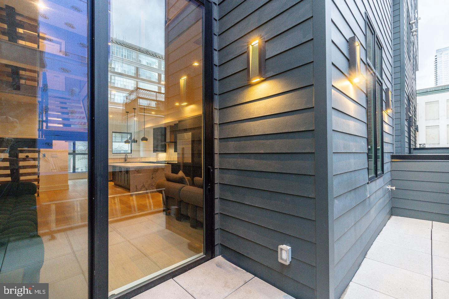 2320 Sansom St Property Photo 20