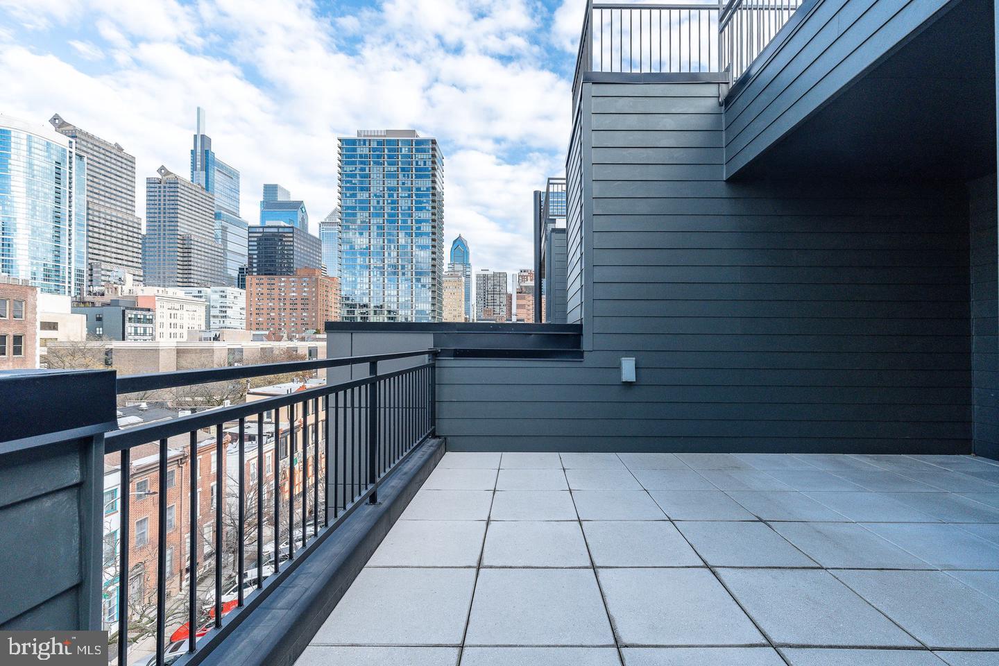 2320 Sansom St Property Photo 39