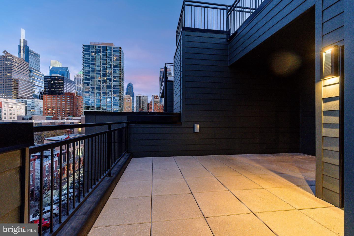 2320 Sansom St Property Photo 48