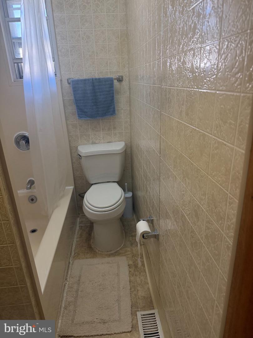 4362 Bermuda St Property Photo 8