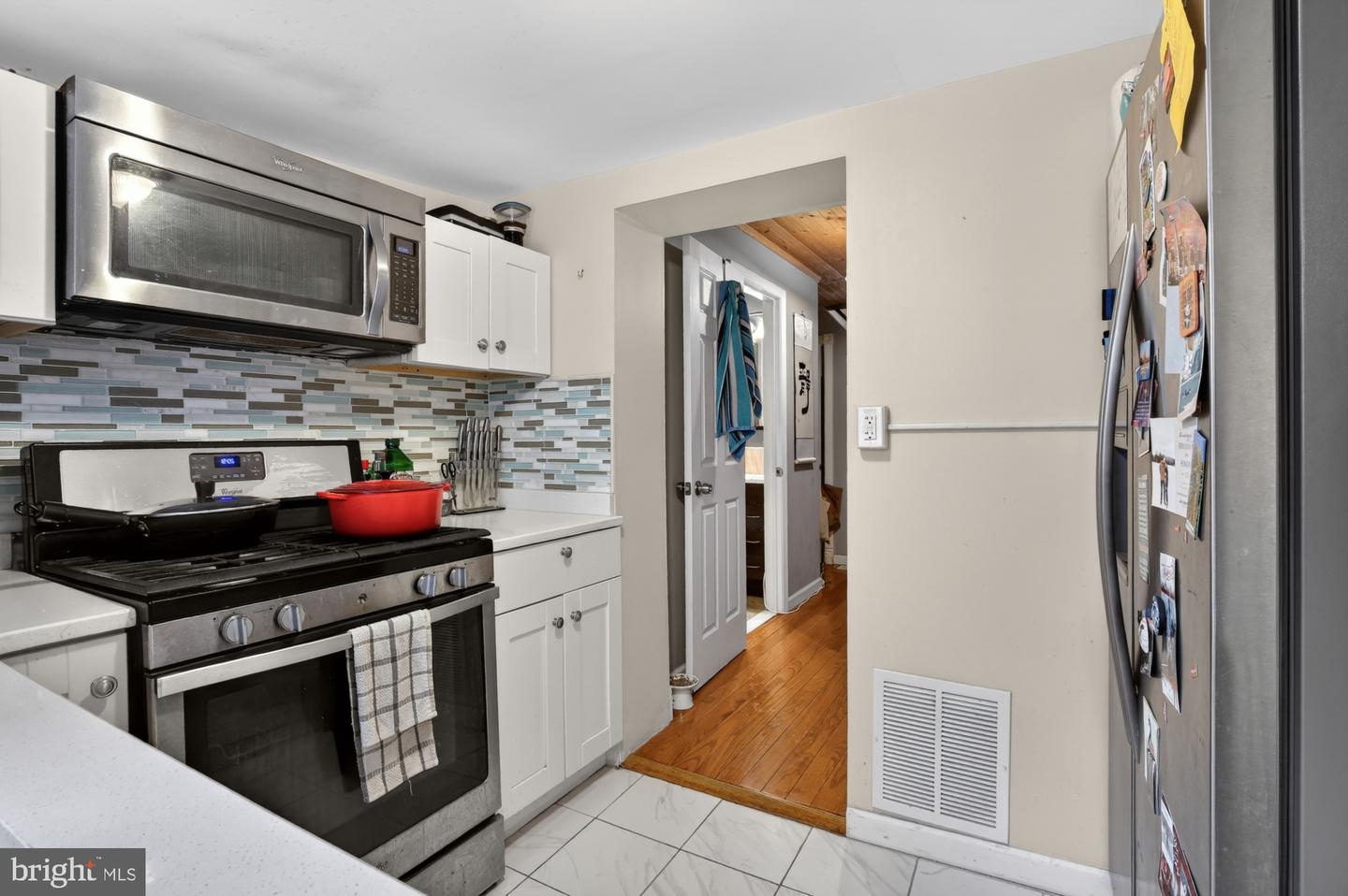 416 E Flora St Property Photo 11