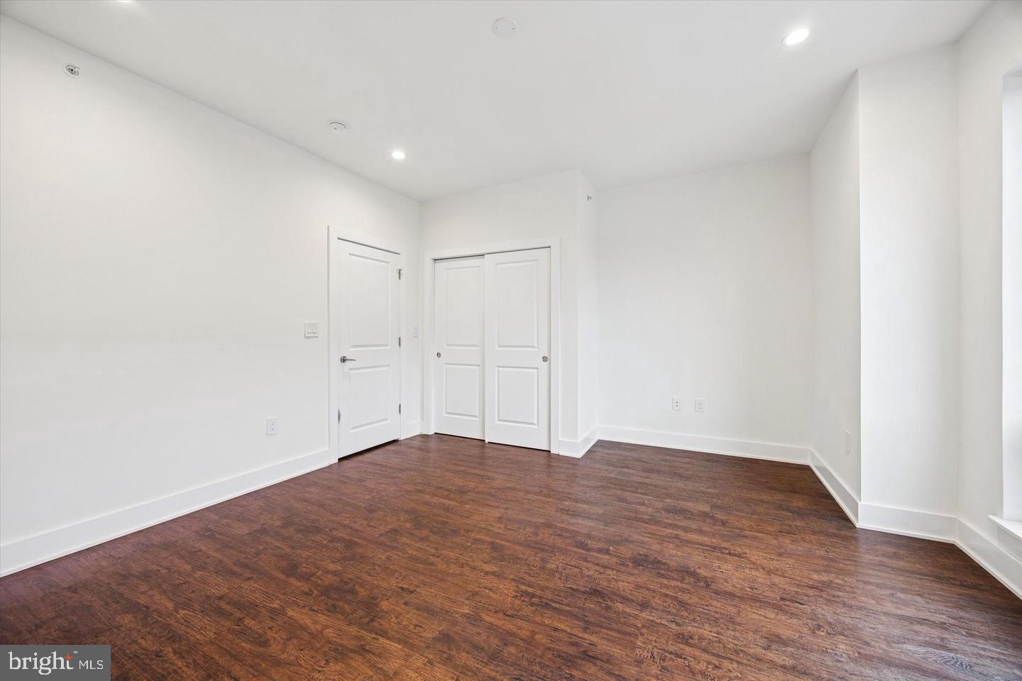 1227 N 5th St #2 Property Photo 11