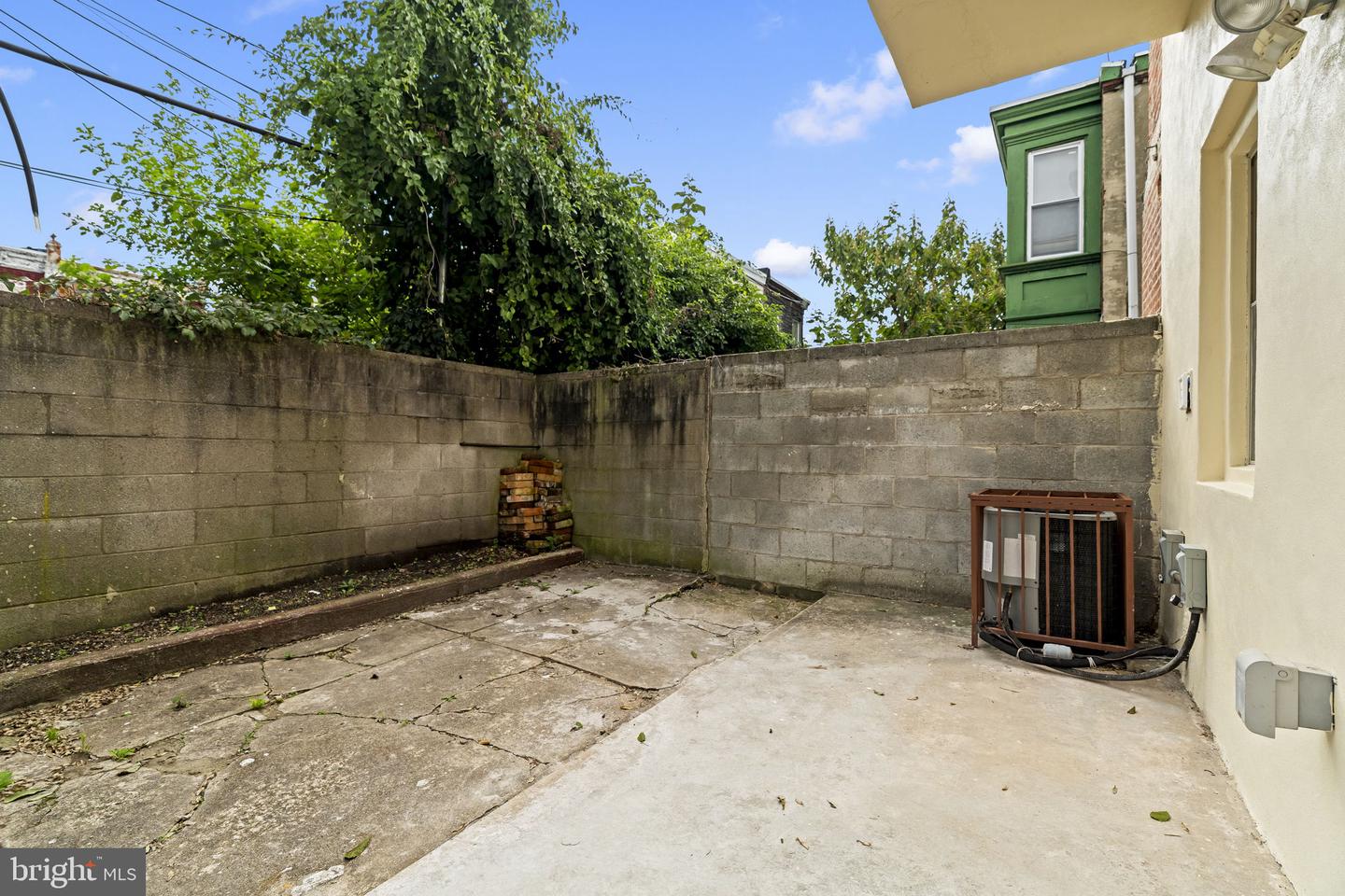 2527 N 18th St Property Photo 31