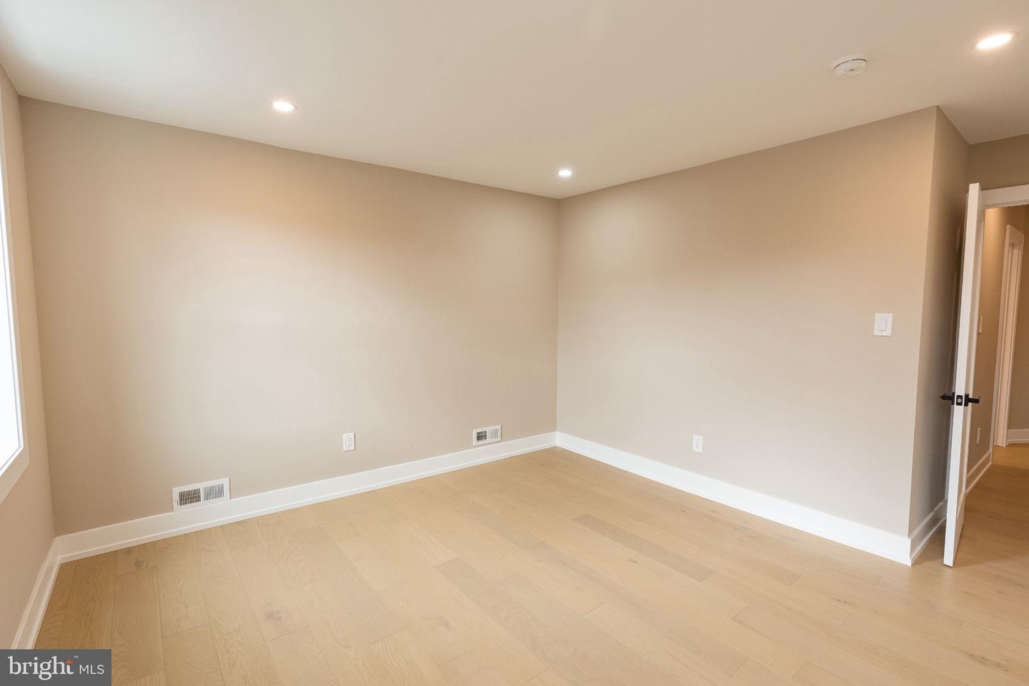 1005 Morris St Property Photo 27