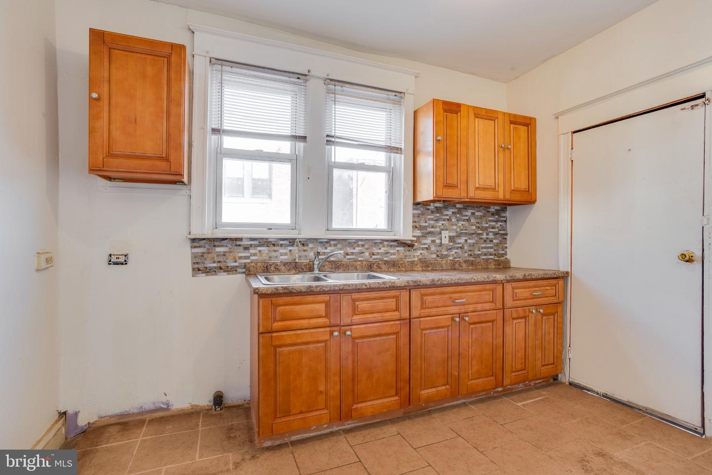 2105 Melvin St Property Photo 15