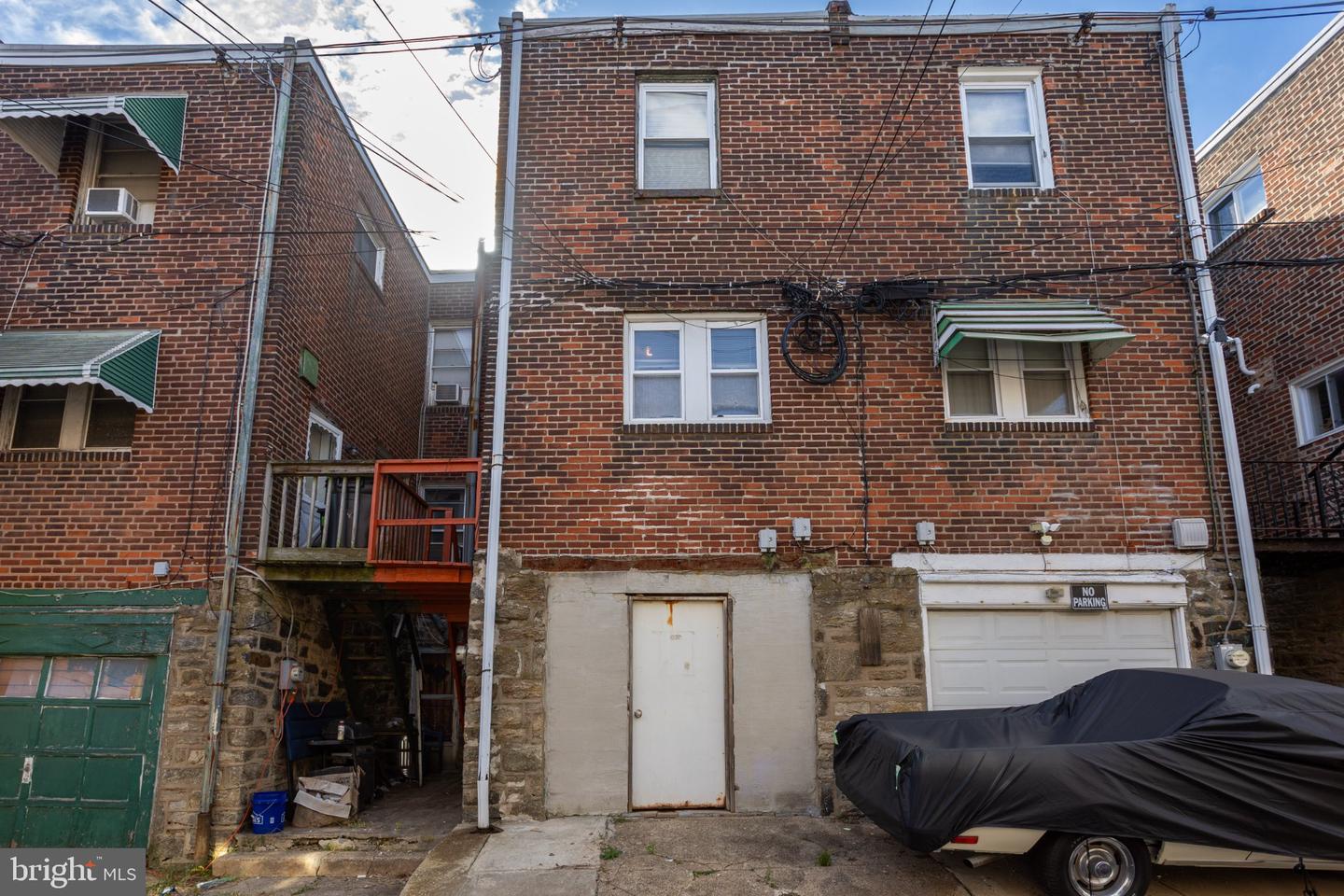 2105 Melvin St Property Photo 25