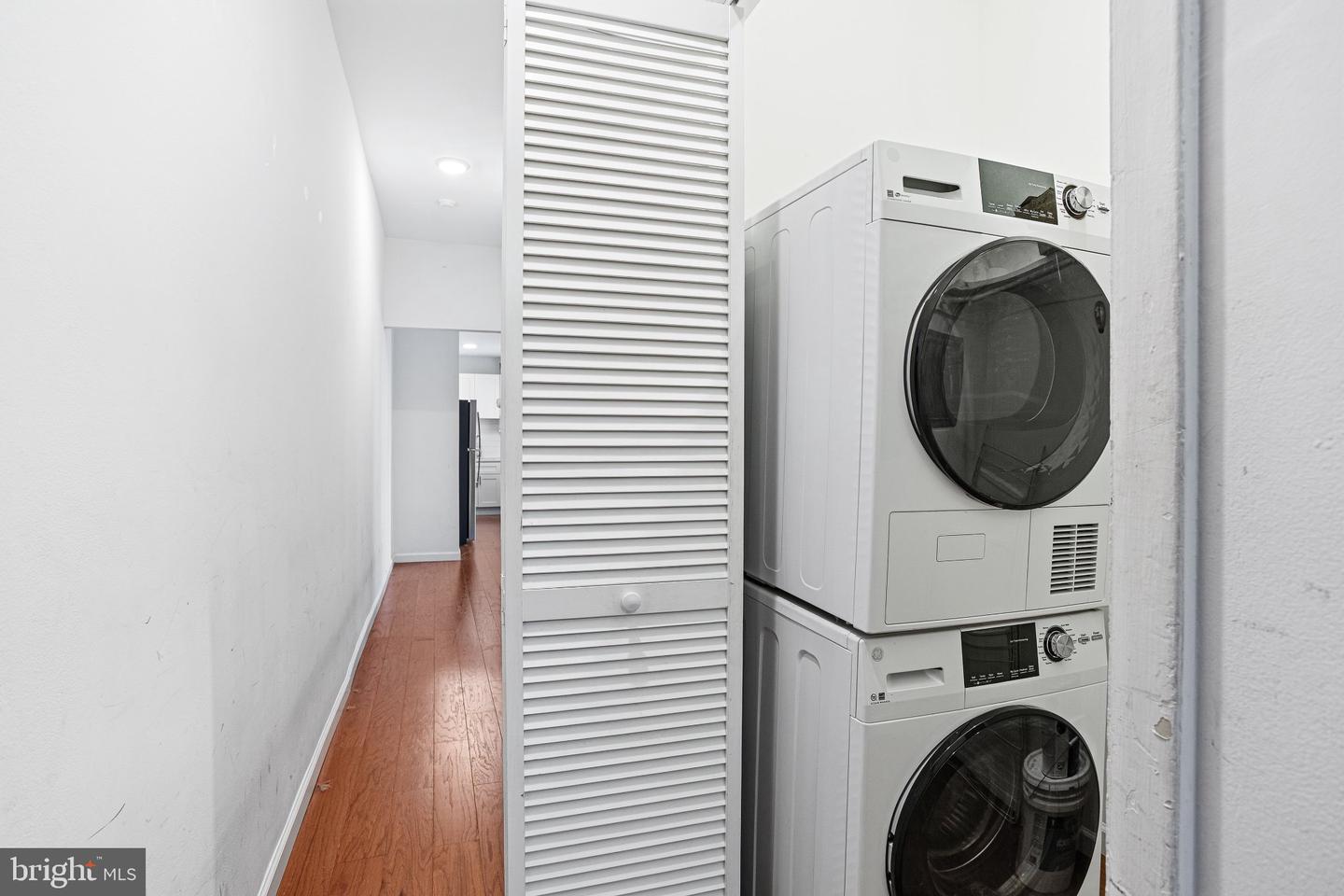1917 Spring Garden St #2 Property Photo 12