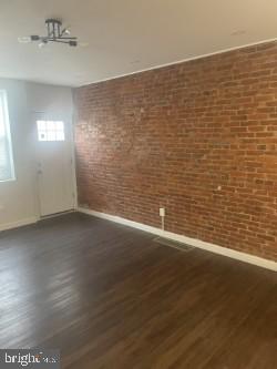 2319 N Hancock St Property Photo 3