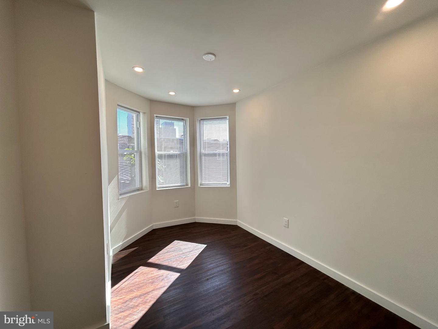 2319 N Hancock St Property Photo 11