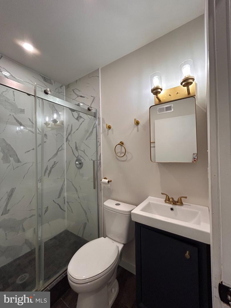 2319 N Hancock St Property Photo 18