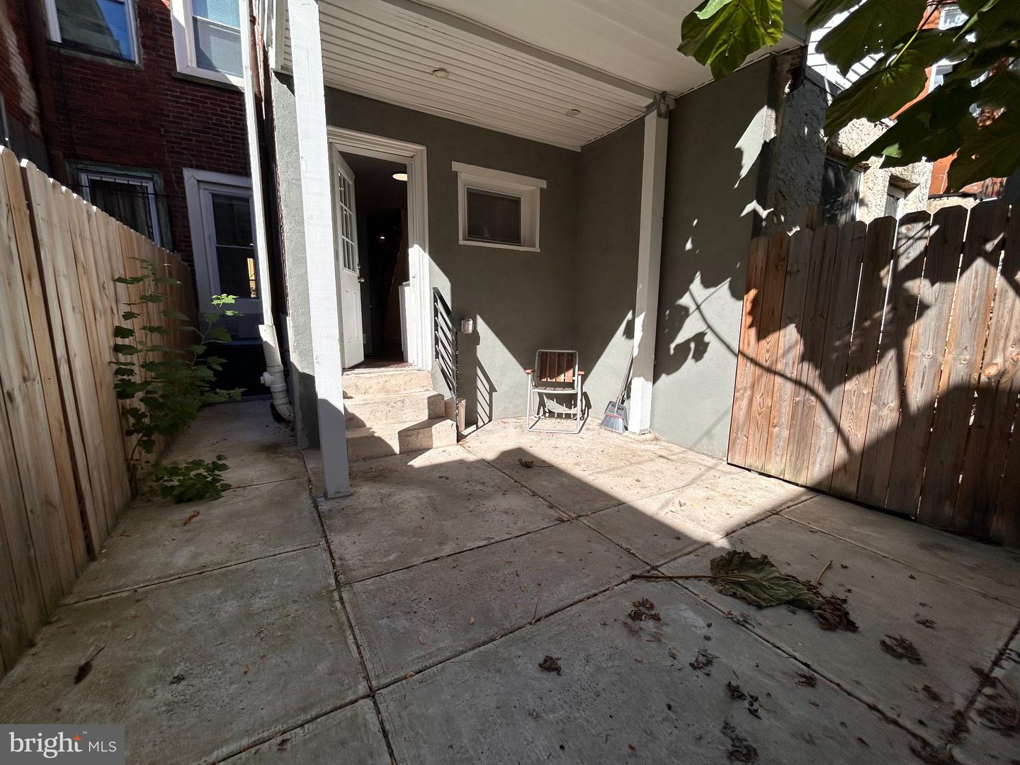 2319 N Hancock St Property Photo 20