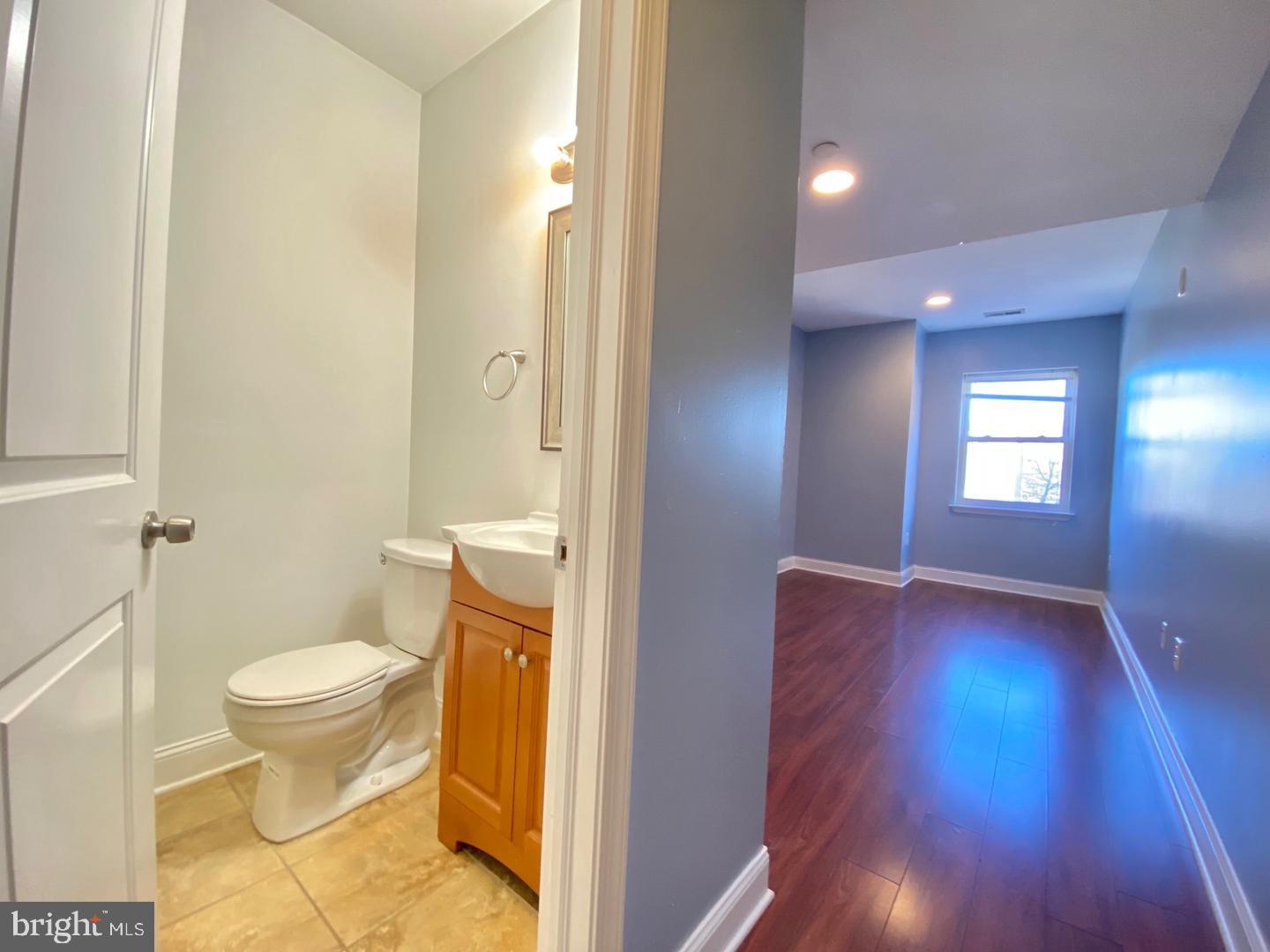 1419 N 17th St #b Property Photo 4