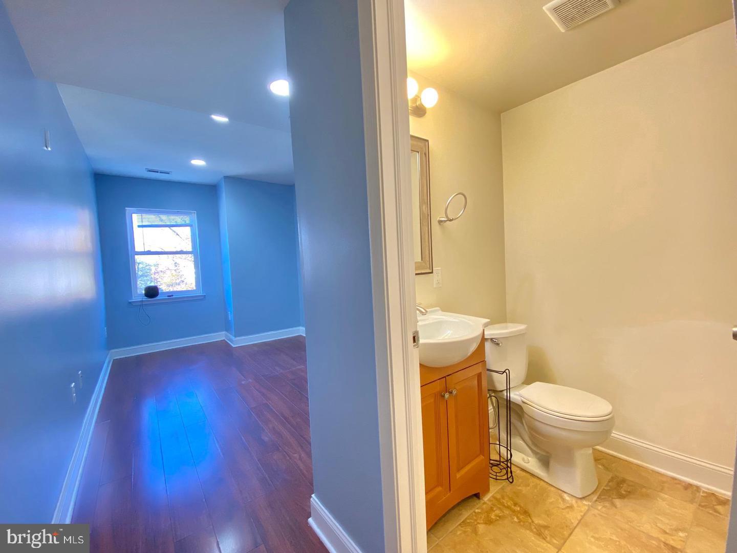 1419 N 17th St #b Property Photo 10
