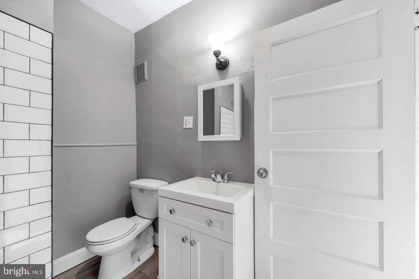 50 S 60th St Property Photo 18