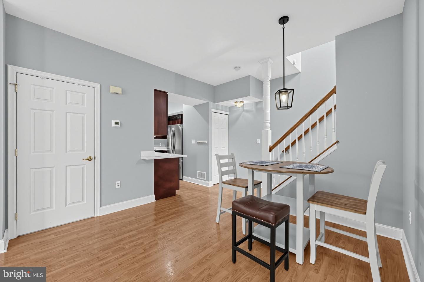 542 Easy St #t92 Property Photo 15