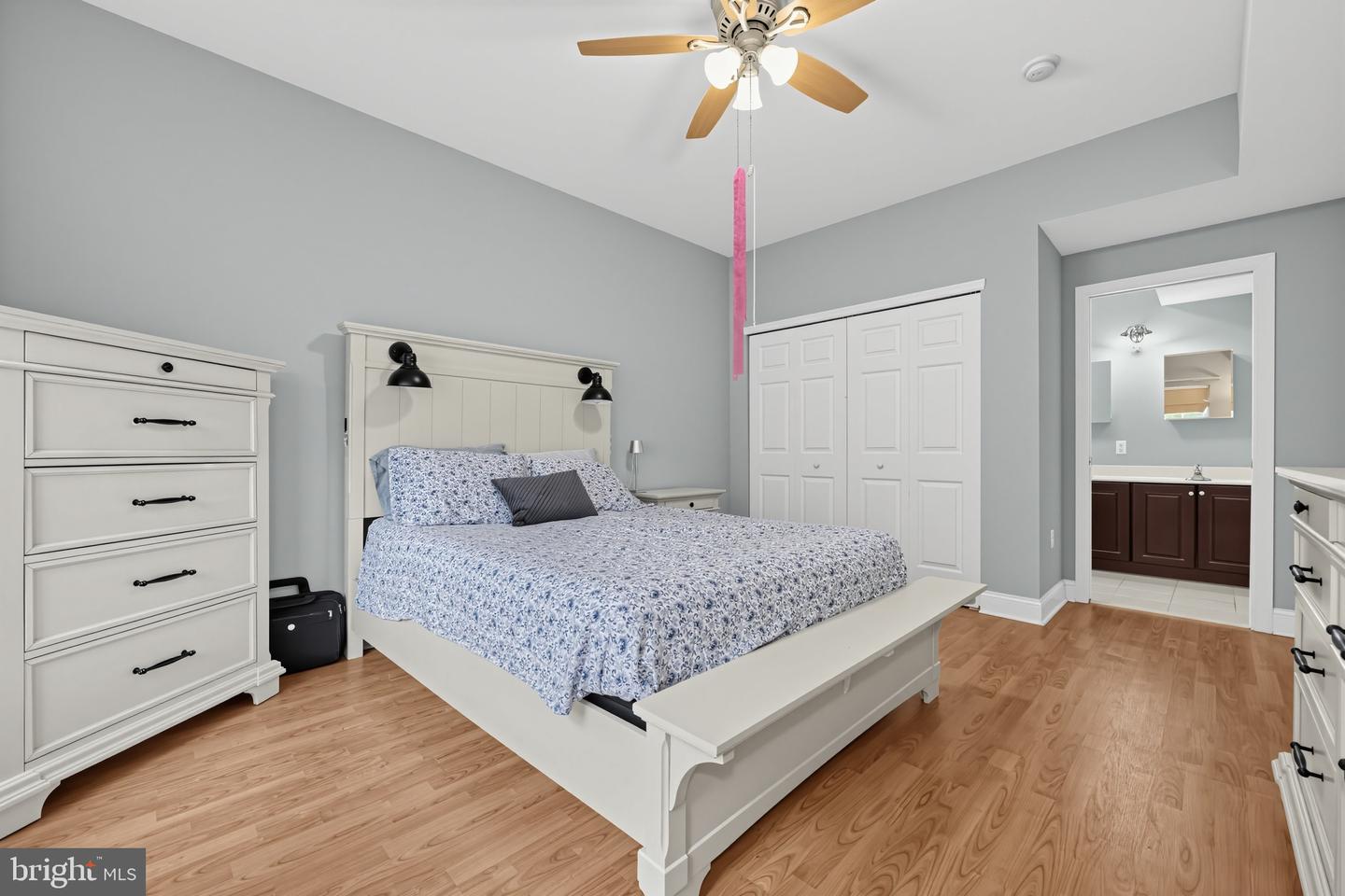 542 Easy St #t92 Property Photo 17