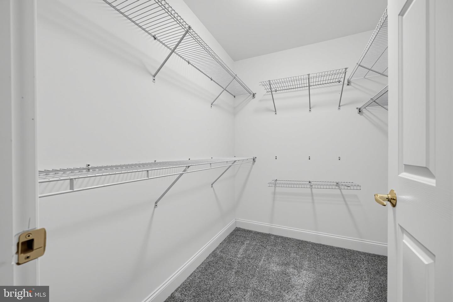 542 Easy St #t92 Property Photo 22