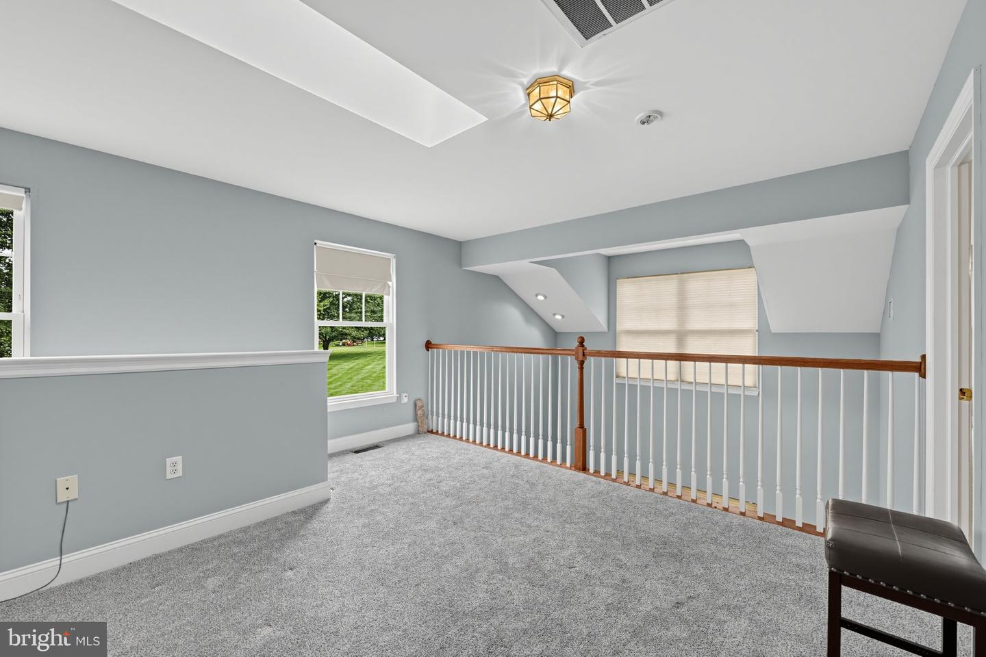 542 Easy St #t92 Property Photo 25
