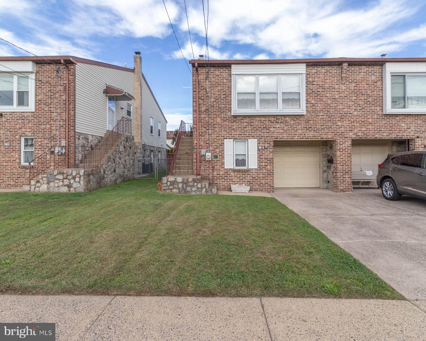 7914 Brous Ave Property Photo 3
