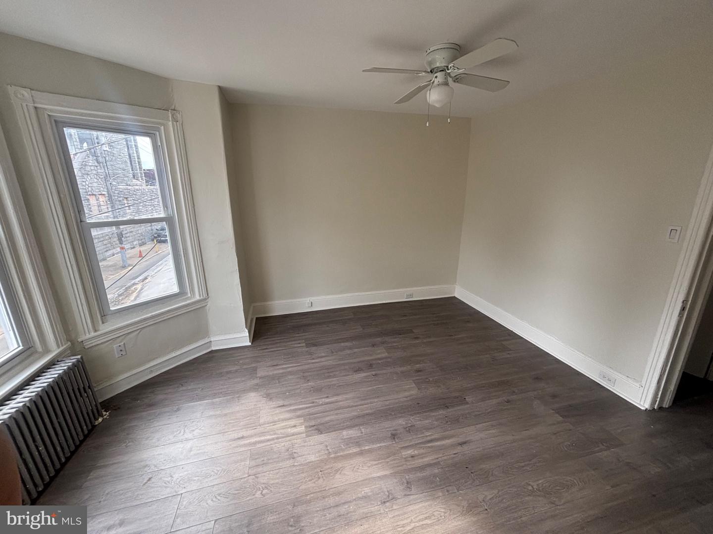 725 E Cornwall St #2 Property Photo 3