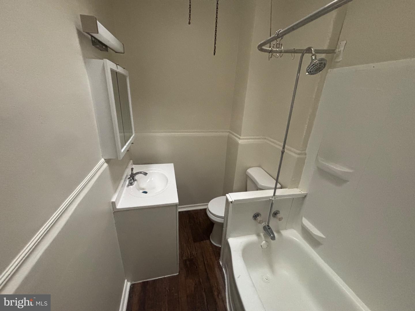 725 E Cornwall St #2 Property Photo 5
