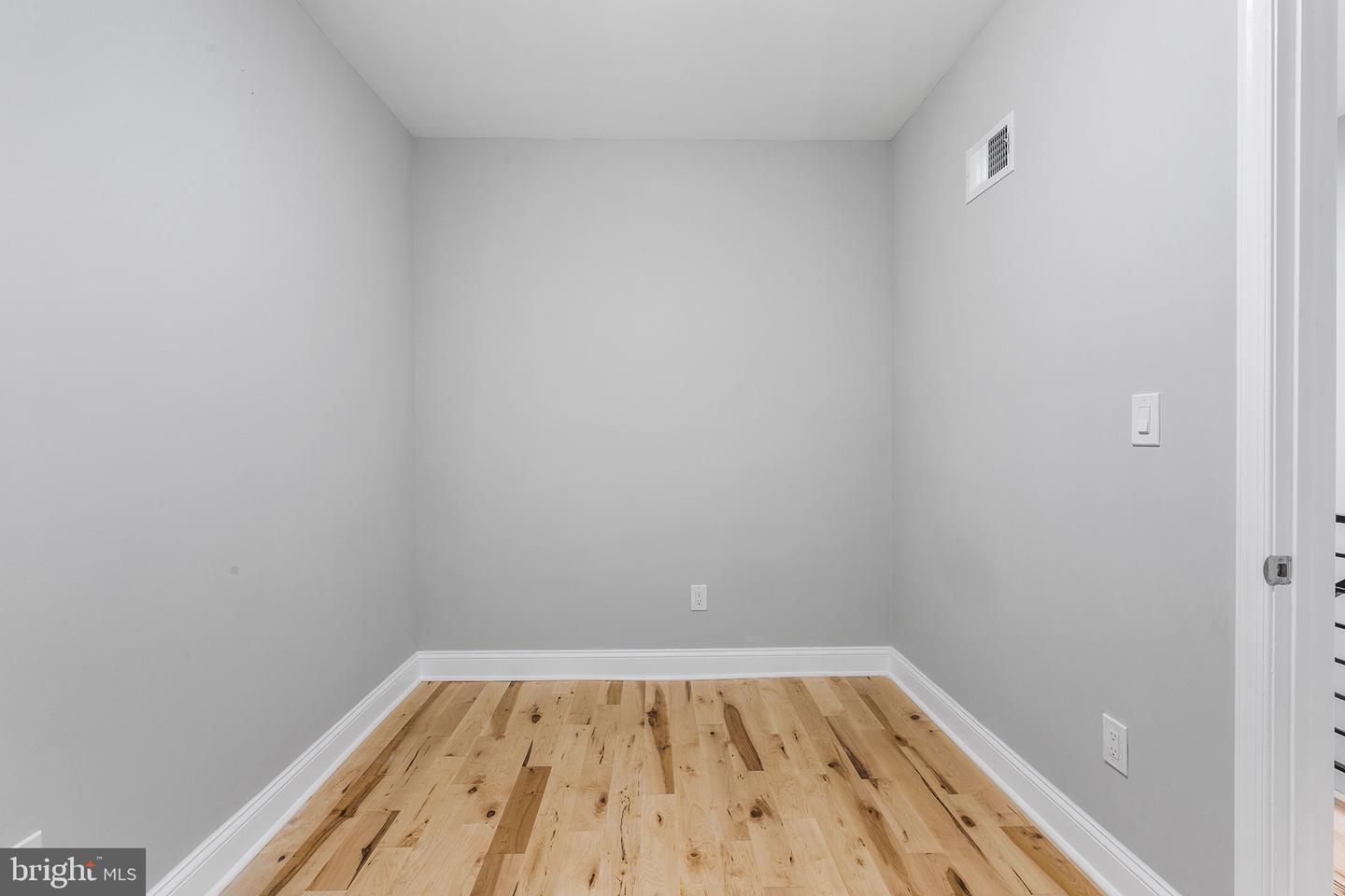 2325 Tasker St Property Photo 18
