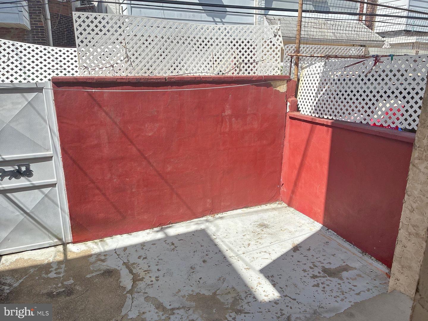 2542 S Sartain St Property Photo 15