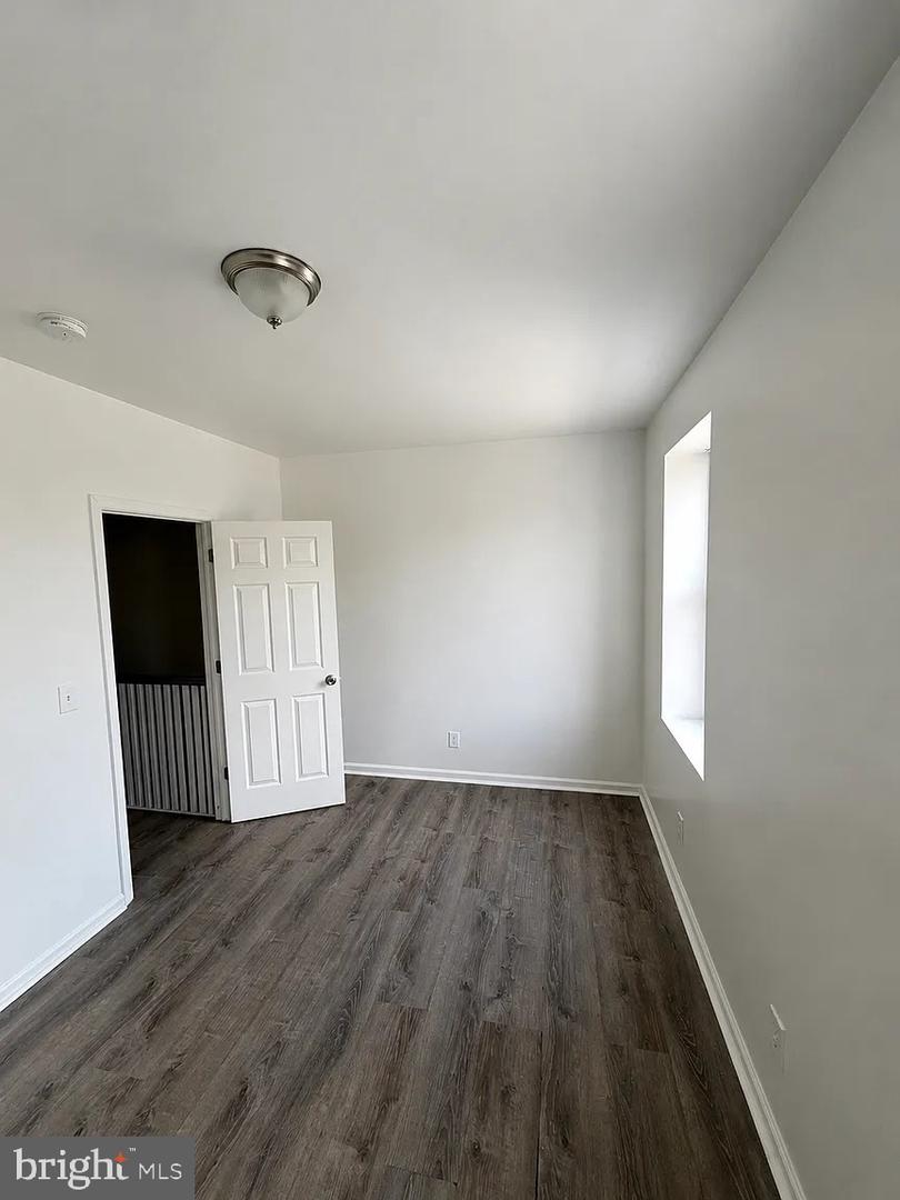 125 N Wilton St Property Photo 13