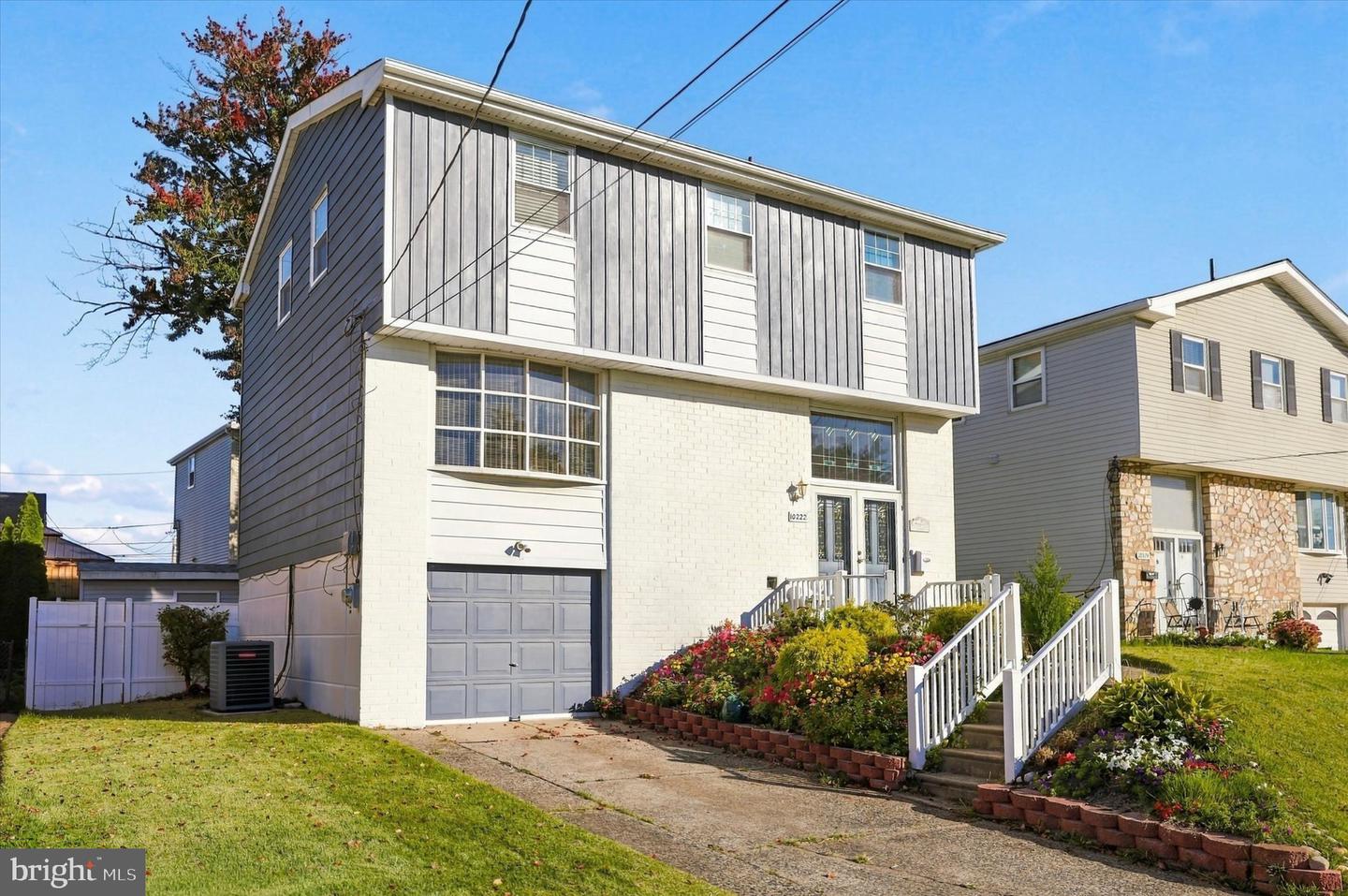 10222 CLARK ST Property Photo 1