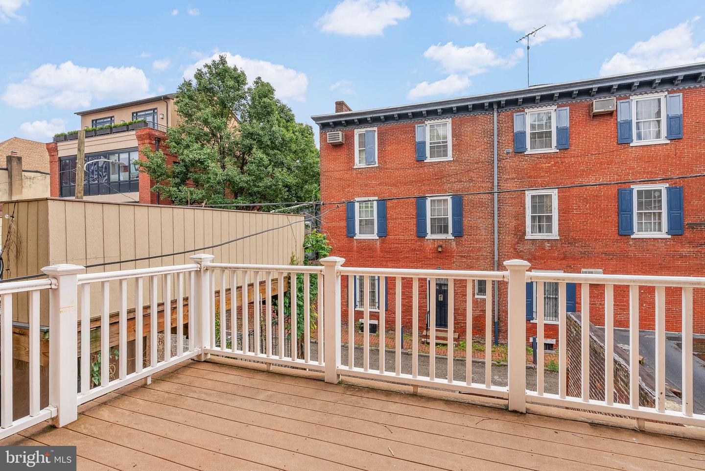 1536 Pine St #2r Property Photo 10