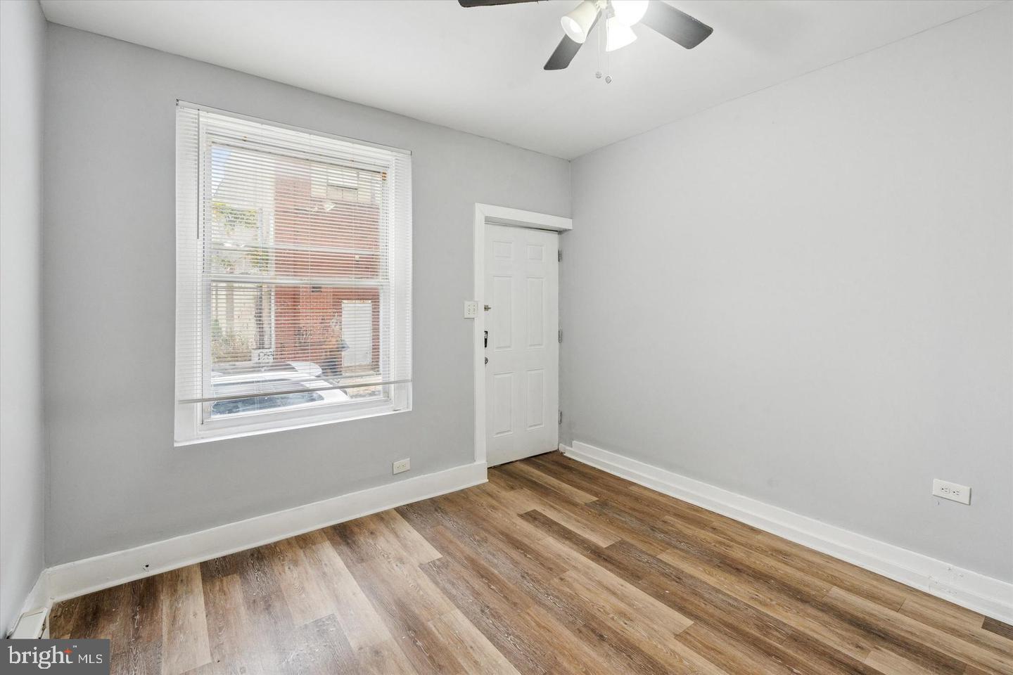 1825 E Harold St Property Photo 21