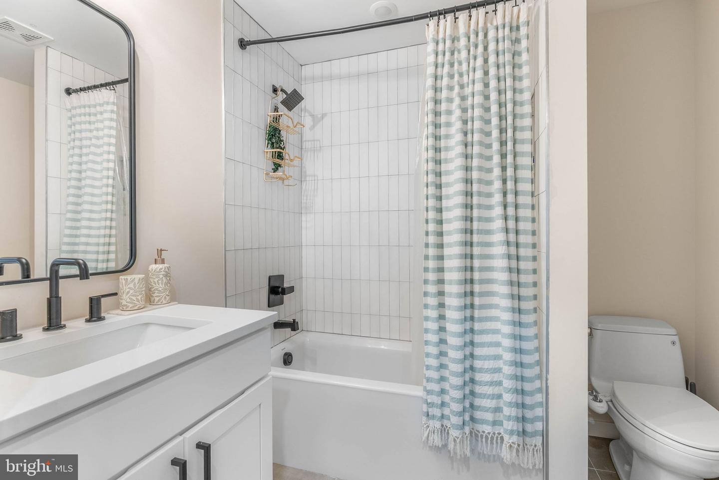 1739 S 5th St #unit 2 Property Photo 27