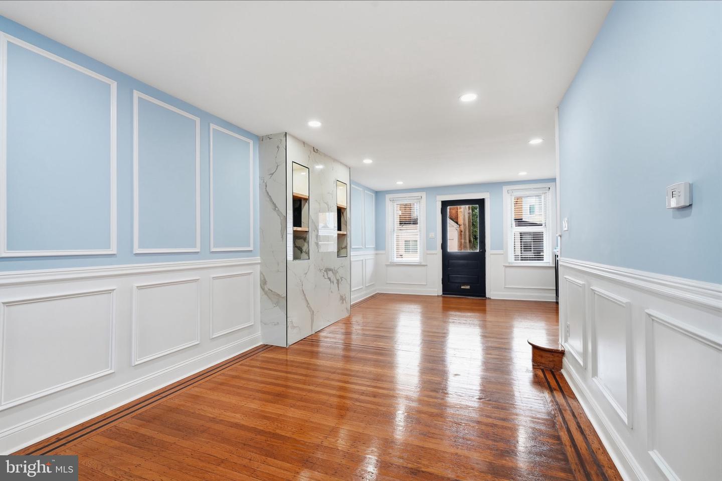 2065 Bridge St Property Photo 1