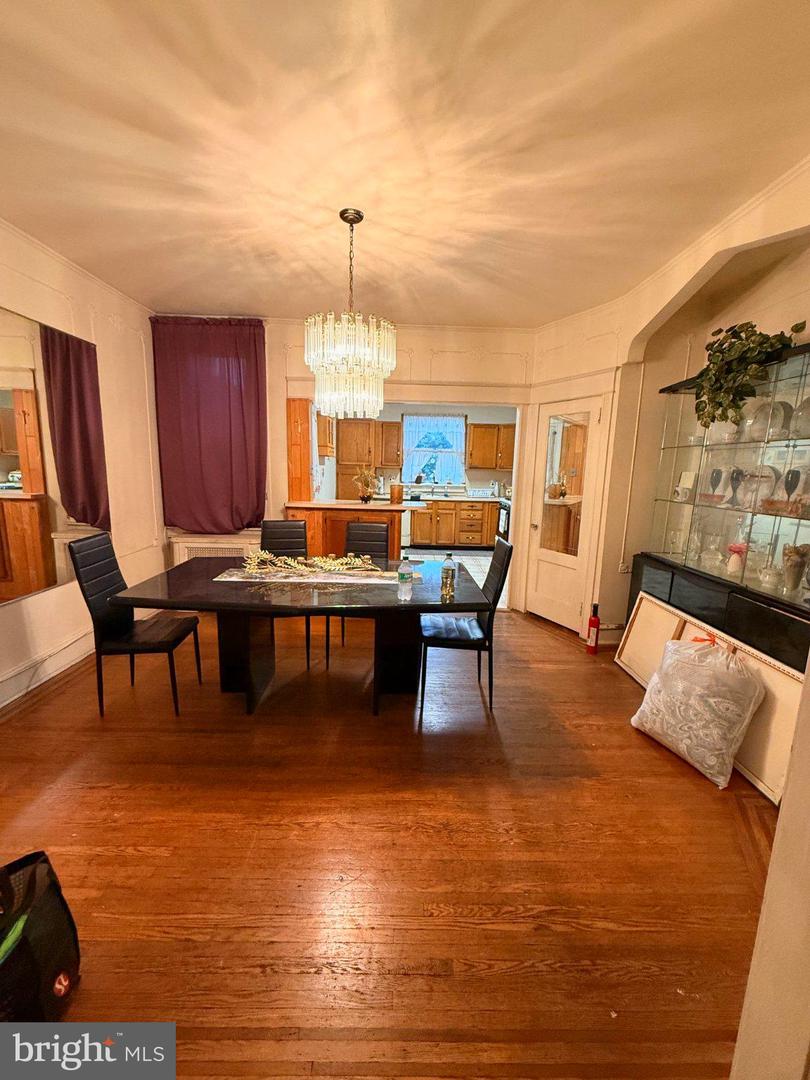 5017 Rorer St Property Photo 6