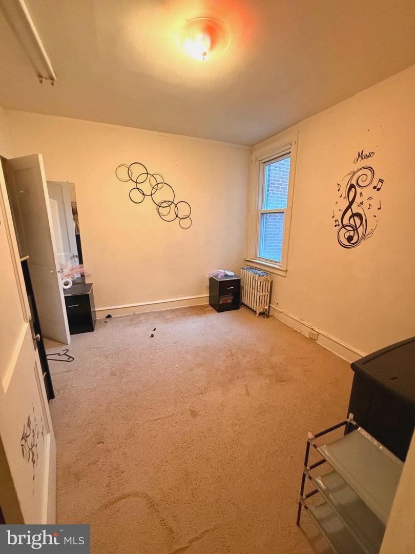 5017 Rorer St Property Photo 10