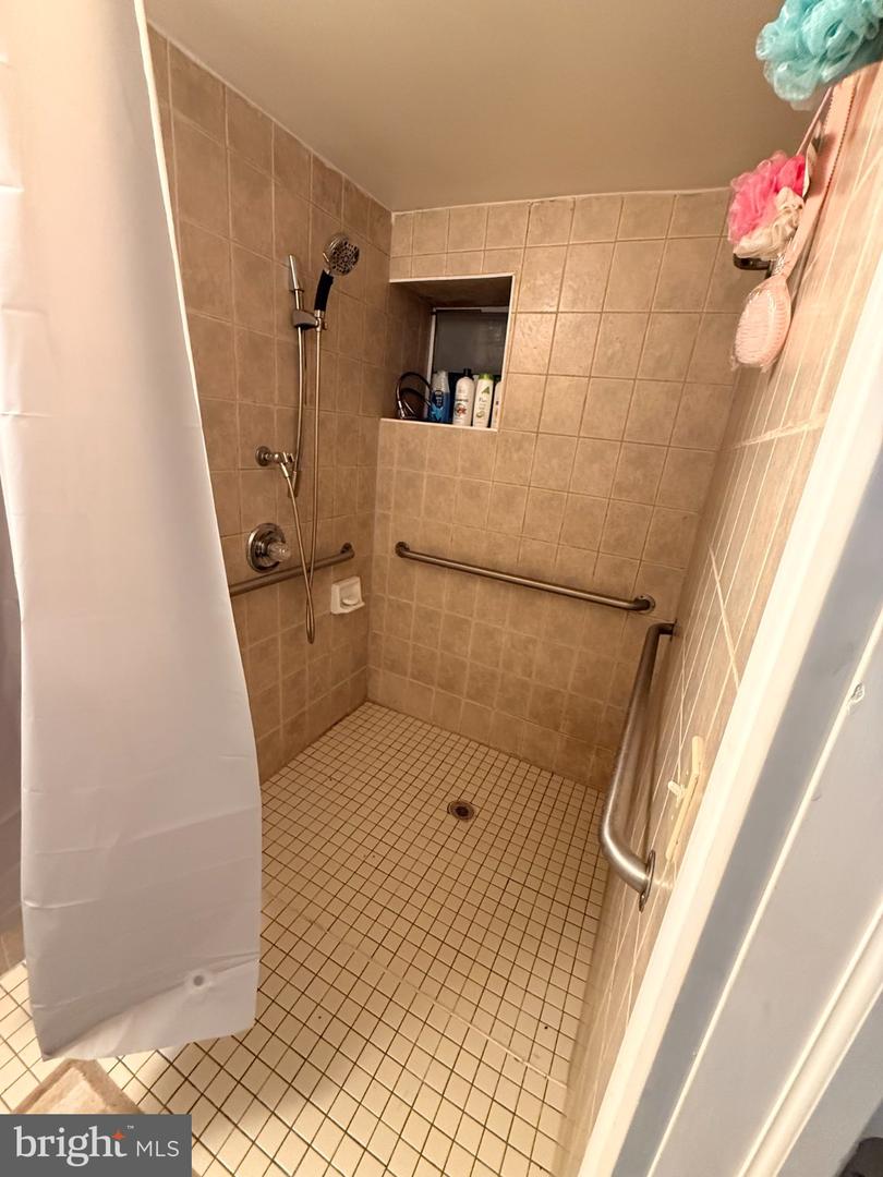 5017 Rorer St Property Photo 12