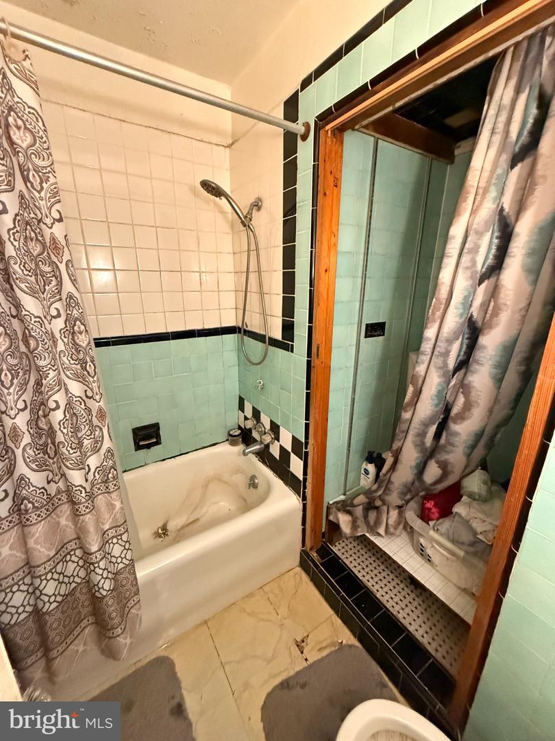 5017 Rorer St Property Photo 15