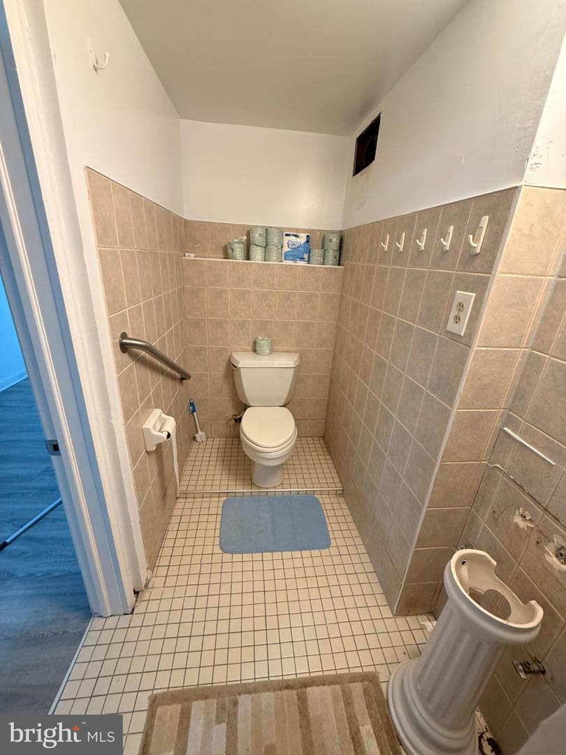 5017 Rorer St Property Photo 21
