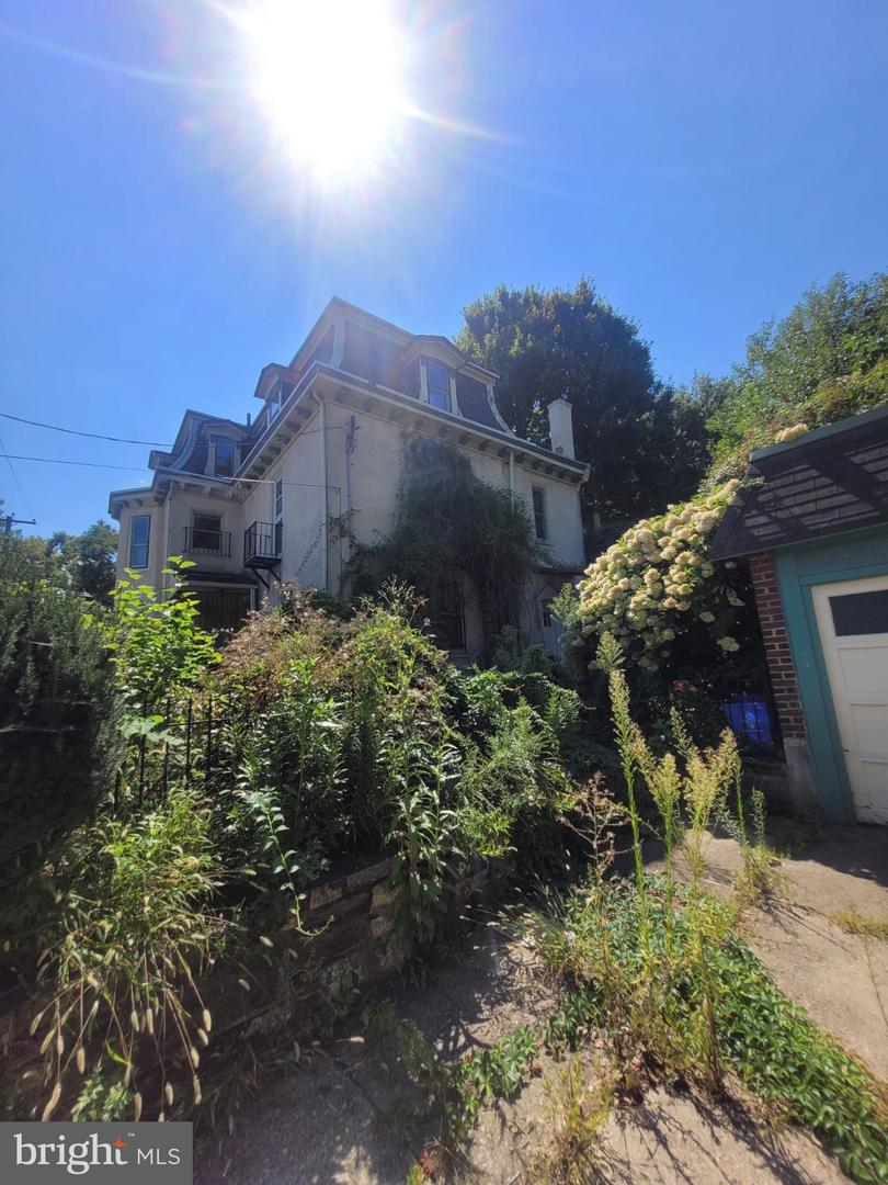 5430 GREENE ST Property Photo 1