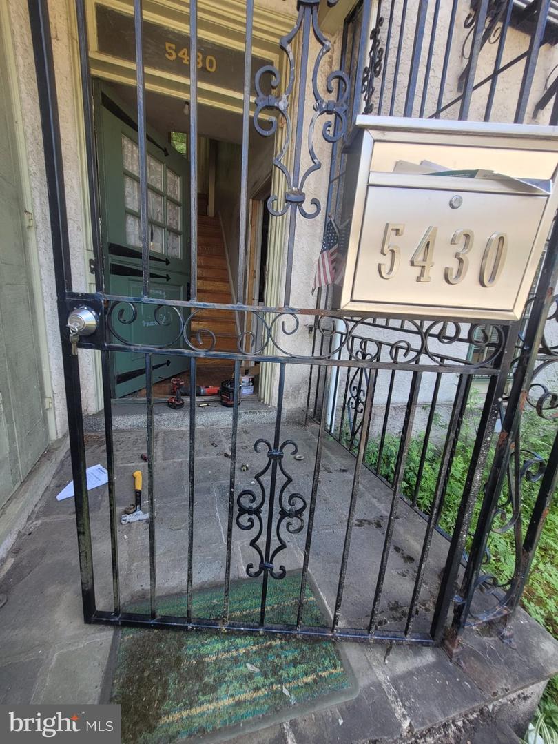 5430 Greene St Property Photo 4